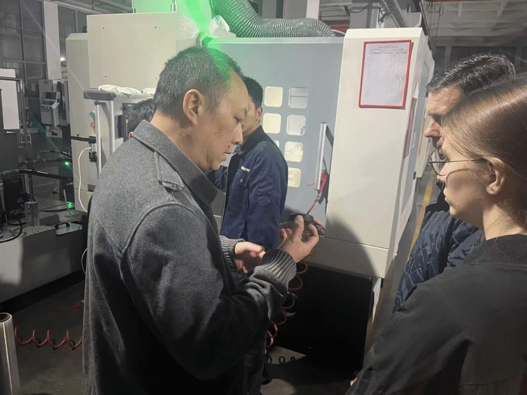 Belarusian Client Assesses Internal Thread Grinding Machine