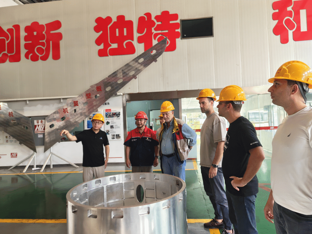 Turkey's Largest Hardware Tool Manufacturer Visits UBRIGHT 9 Turkey's Largest Hardware Tool Manufacturer Visits UBRIGHT