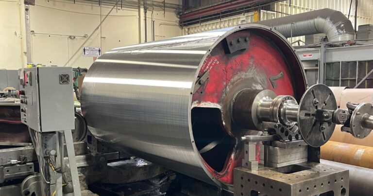 Roll Thread Milling Machine working