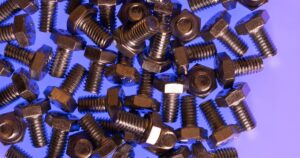 Solutions 5 High strength bolt straightening process for multi-size bolt families