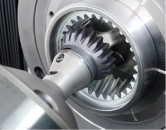 Power Skiving Process: Axis Cross Angle Gear Cutting 2 Power skiving cutter tooth form engaged in continuous contact with an internal gear workpiece, showing the machining marks left by the crossed-axis generating motion